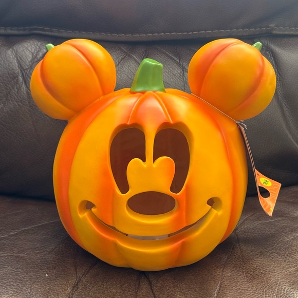 Disney Halloween Mickey Mouse Light Up Pumpkin - Picture 1 of 15